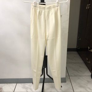 Adolfo women’s stretch Pants size XS